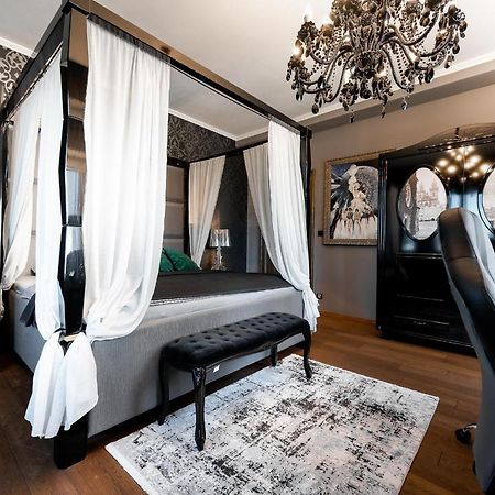 Premium Apt Kosice Center 3 Room 150M2 Hlavna Ulica Exterior foto