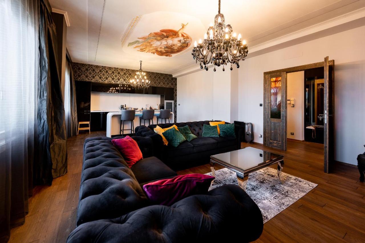 Premium Apt Kosice Center 3 Room 150M2 Hlavna Ulica Exterior foto