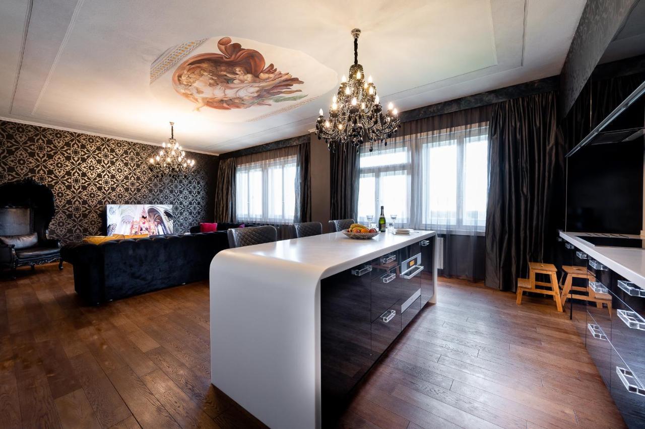 Premium Apt Kosice Center 3 Room 150M2 Hlavna Ulica Exterior foto